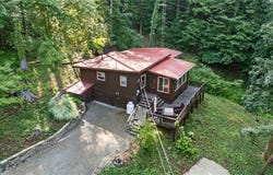 6090 Revere Road SW, Bowerston, OH 44695