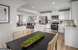 33 DAYSPRING Drive, ORWIGSBURG, PA 17961