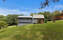 460 E Georgia Avenue, Whitwell, TN 37397