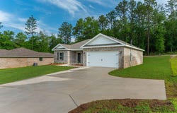3929 Poverty Creek Road, Crestview, FL 32539