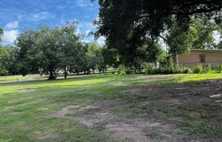542 North Alley, La Grange, TX 78945