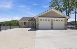 159 Lakeway Lane, Climax Springs, MO 65324