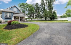 76 BROAD Street, ELMER, NJ 08318