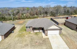 138 Stone  DR, Roland, OK 74954