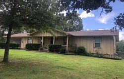 2995 Hubbard Road, Benton, AR 72019