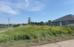 1601 11th Street NE, Buffalo, MN 55313