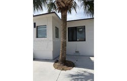 107 W Pembroke Rd, Hallandale Beach, FL 33009