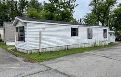 3170 Orchard Lake Road, Keego Harbor, MI 48320