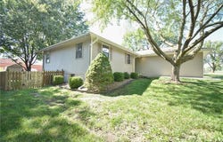 10504 N Cherry Drive, Kansas City, MO 64155