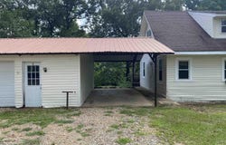 1413 Highway 317, Lockesburg, AR 71846