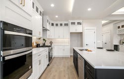 2380 Upriver, Richland, WA 99352