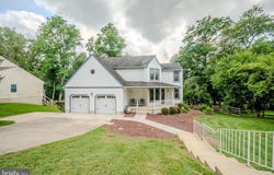 19 E MILL STATION DR, NEWARK, DE 19711