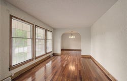 6828 N Michigan Avenue, Kansas City, MO 64118