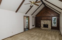 9800 E Boston Cir, Wichita, KS 67207