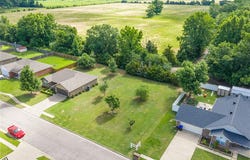 Riley Circle lot: 15, Alma, AR 72921