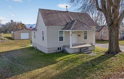 49 S 4th W, Preston, WY 82363
