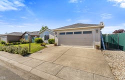 2343 New Haven Drive, Central Point, OR 97502