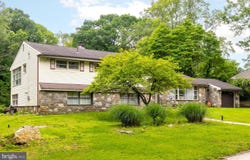 1030 ROCK CREEK DRIVE, WYNCOTE, PA 19095