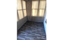 1013 W 6th St, Waterloo, IA 50702