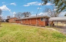 540 4th Ave S, Baxter, TN 38544