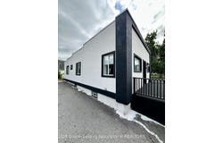 600 E Cavanaugh Road, Lansing, MI 48910