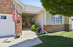 1376 N Sandy Creek Circle, Nixa, MO 65714