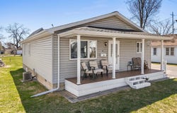104 Wells Street, Houghton Lake Heights, MI 48630