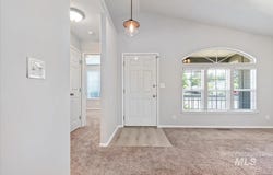 931 N Maple Creek Ave, Meridian, ID 83642