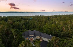 731 W HATHAWAY, HARBOR SPRINGS, MI 49740