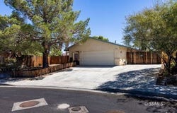 611 Plumblossom Ct, Ridgecrest, CA 93555