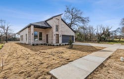 417 Hood Street, Terrell, TX 75160