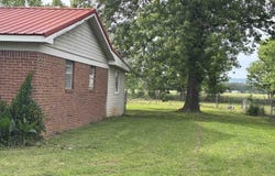 135 Willoughby Drive, New Hope, AL 35760
