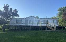 379 Burnt Ridge Road, Clinton, AR 72031