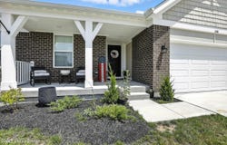 2142 Penny Ln, Hebron, KY 41048