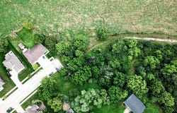 325 Sunset Dr, Hartford, WI 53027