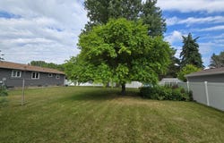 110 18th St NE, Devils Lake, ND 58301
