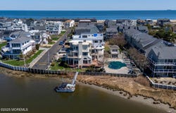 1 Island View Way, Sea Bright, NJ 07760