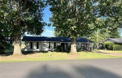 Dumas, AR 71639