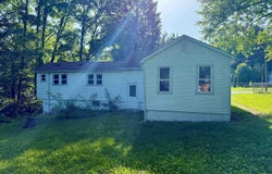 863 Warren Street, Roanoke, IN 46783