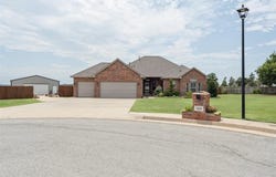 1424 SUE Circle, Piedmont, OK 73078