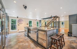 20 Spring St, Plympton, MA 02367