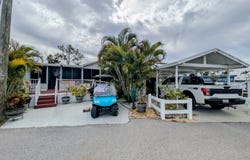 2206 Chaney Dr, Ruskin, FL 33570