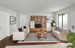 99 Streamwood, Irvine, CA 92620