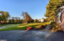 1740 VALLEY GREEN Road, ETTERS, PA 17319