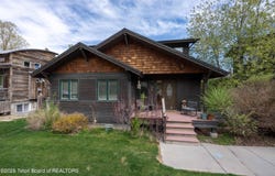 555 CACHE CREEK Drive, Jackson, WY 83001