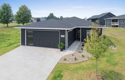 4001 ANTWERP Avenue, HOWARD, WI 54313-7518