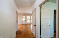 3330 Delaware Avenue, Santa Monica, CA 90404