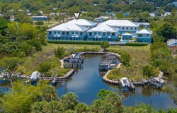 4692 SE Manatee Way, Stuart, FL 34997