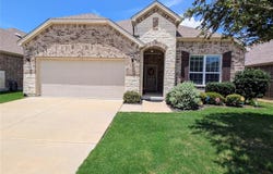 2401 Boatman Drive, Little Elm, TX 75068