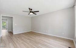 52 Tulip Grove Circle, Bristol, TN 37620